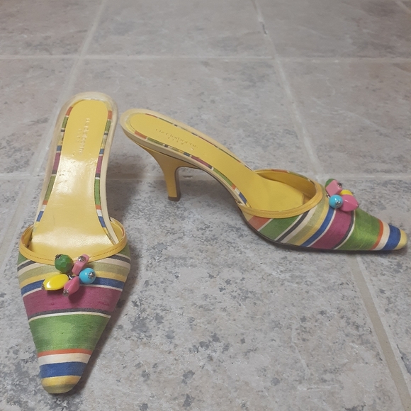 Shoes - Picture 2 of 2